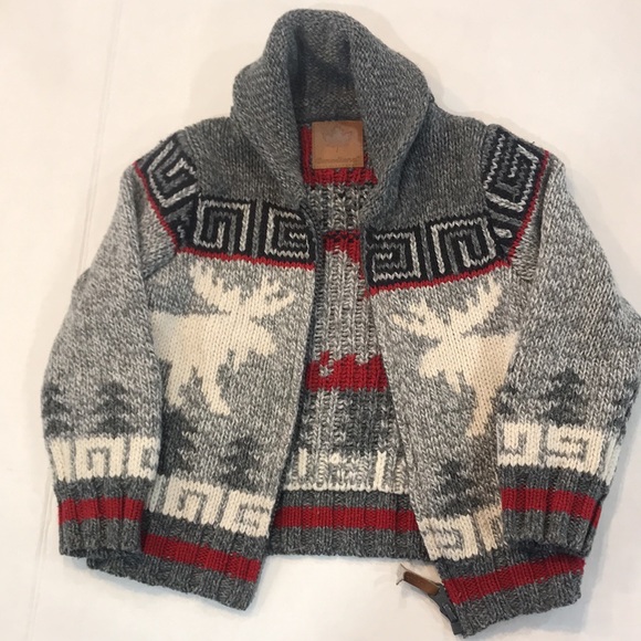 Canadian maple leaf warm sweater sized 3T - Picture 6 of 10